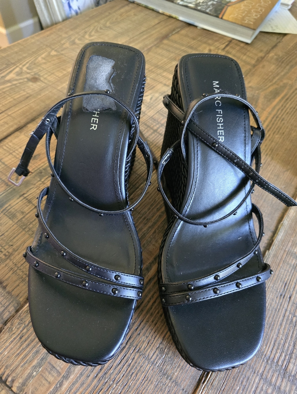 Marc Fisher Black Studded Strappy Wedge Sandals 8.5M - Picture 3 of 7